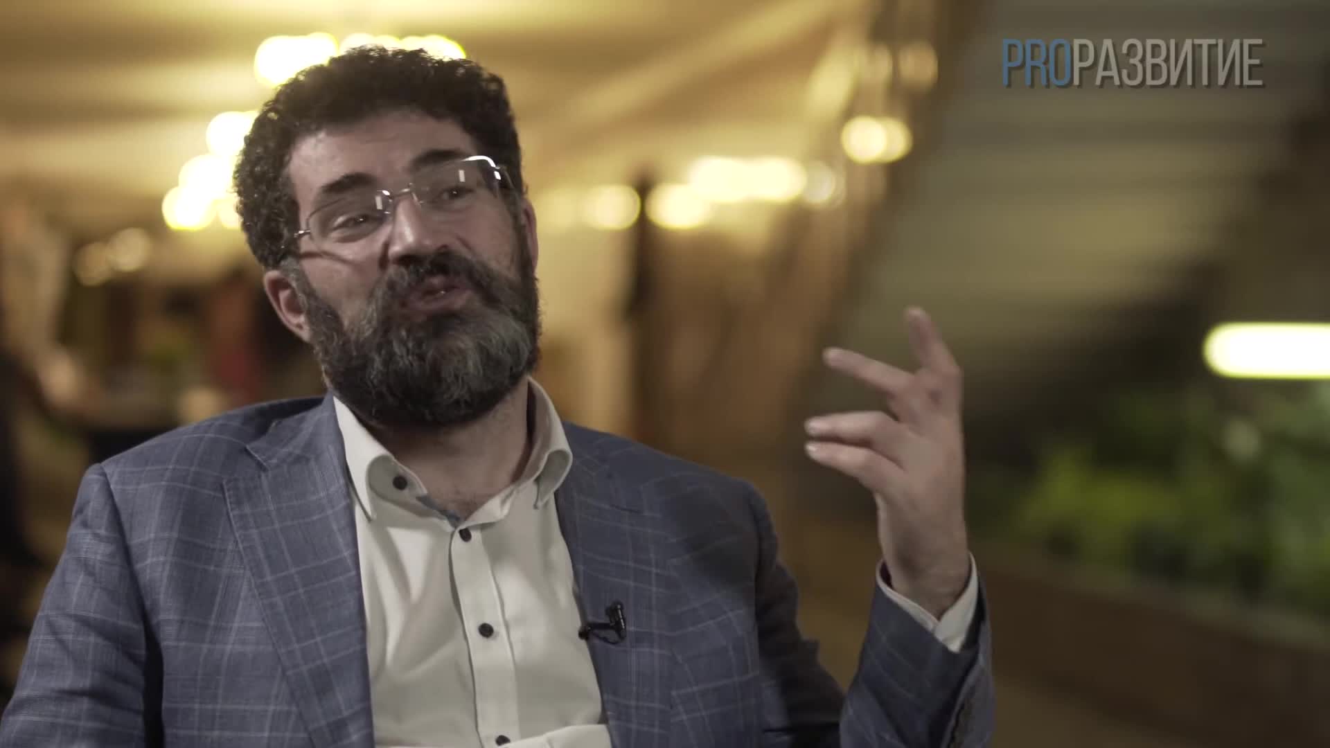 Цукер абрахамс цукер. Цукер абрахамс цукер